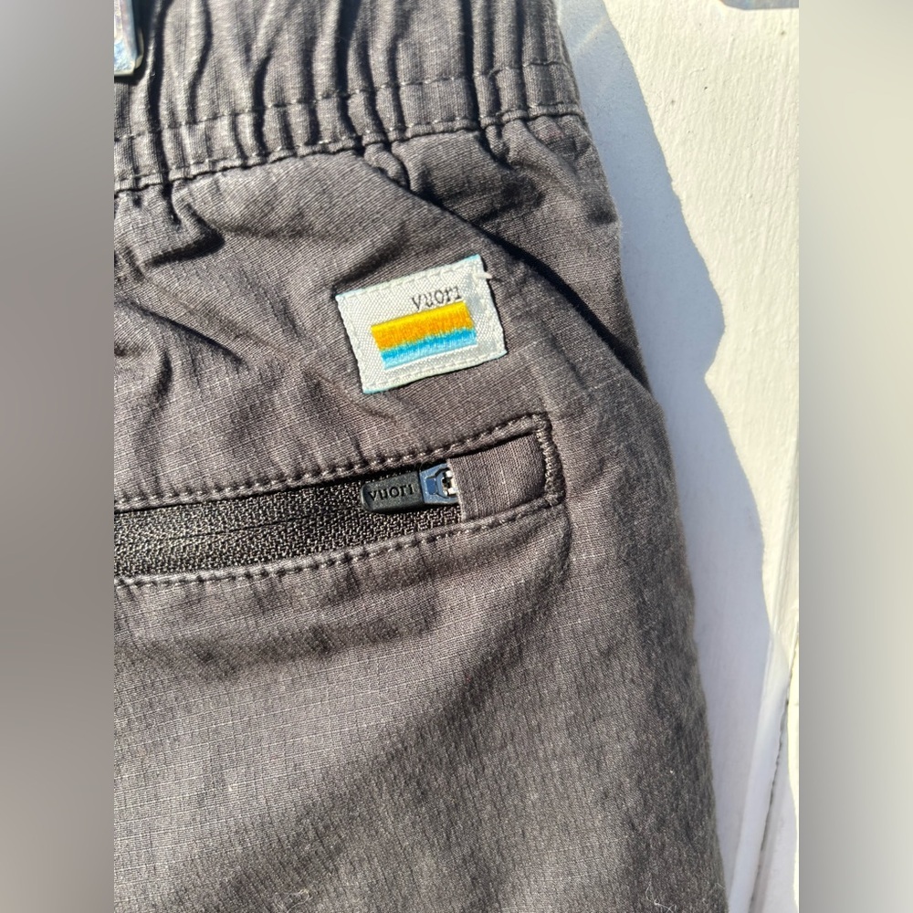 Vuori Ripstop Shorts Medium - Picture 4 of 8